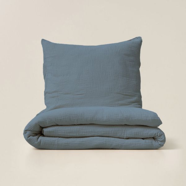 Muslin duvet cover in 120x150 size in denim blue organic cotton from Petite Amélie